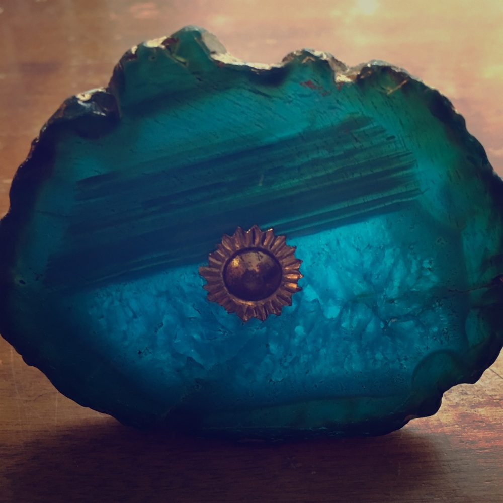 STUNNING! 2 Turquoise Anthropologie knobs. NWOT 🌵